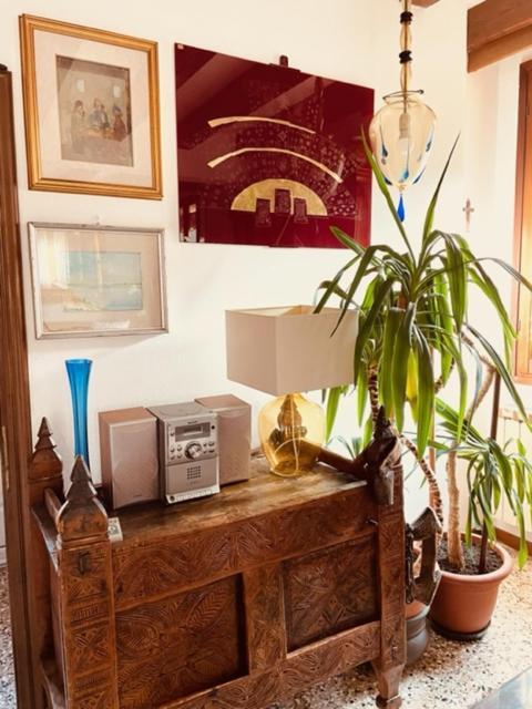 Ca' Della Carita' Appartement Venetië Buitenkant foto
