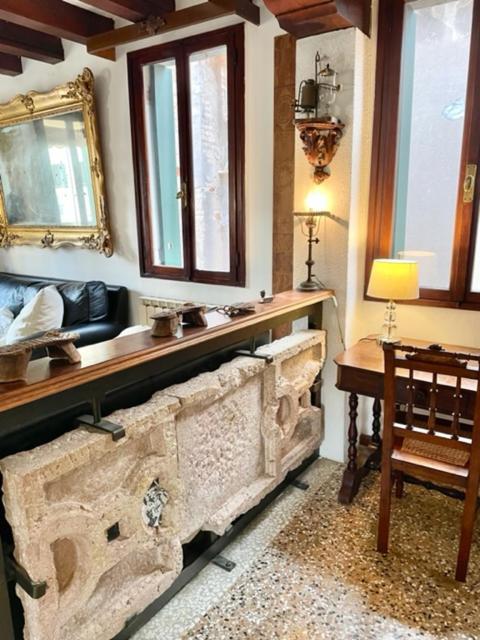 Ca' Della Carita' Appartement Venetië Buitenkant foto